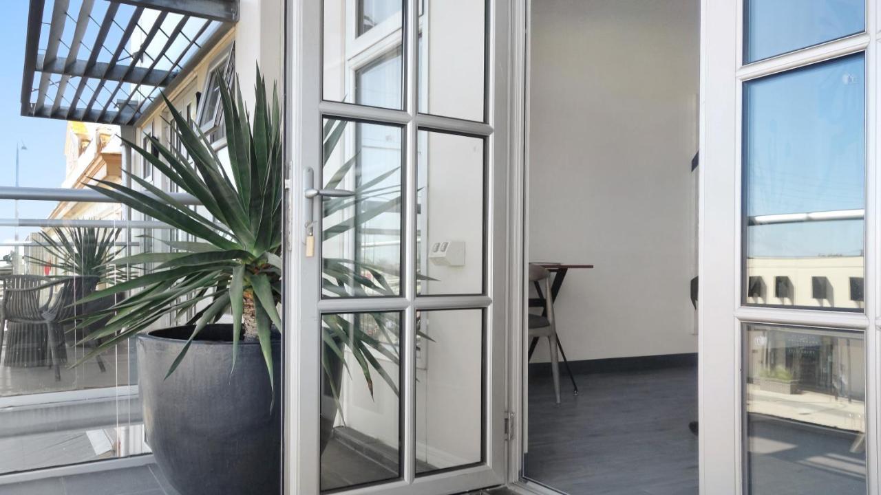 Semaphore Splash Apartments Port Adelaide Exteriör bild